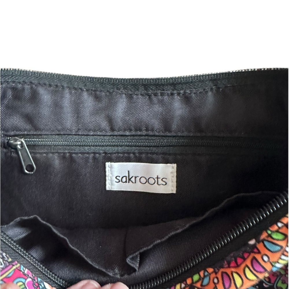 Sakroots Women’s Foldover Crossbody Bag – Eco-Twill - Picture 9 of 16